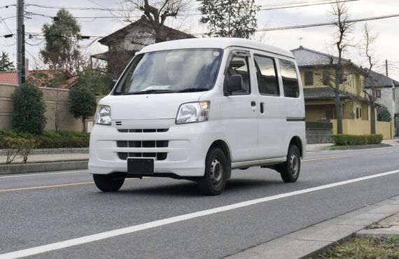 軽貨物の小回りの良さを活かし定期配送を実施 | シープカーゴは広島市を拠点に日本全国へ配送